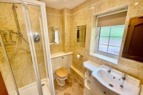 Second Ensuite