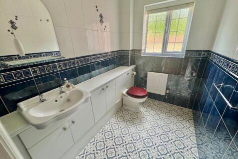 Downstairs Toilet