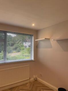 Level 1 Bedroom