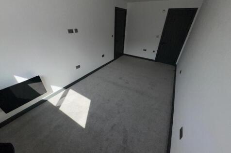 Ensuite Bedroom 