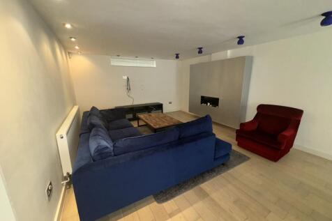 Open Plan Reception