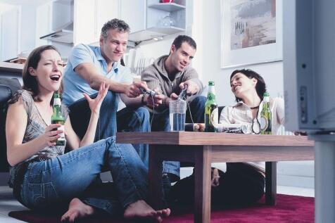Open plan layout ideal for socialising with friends