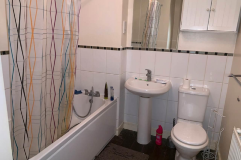 BATHROOM.png