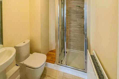 Ensuite.jpg