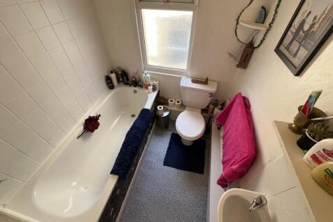 Bathroom.jpeg