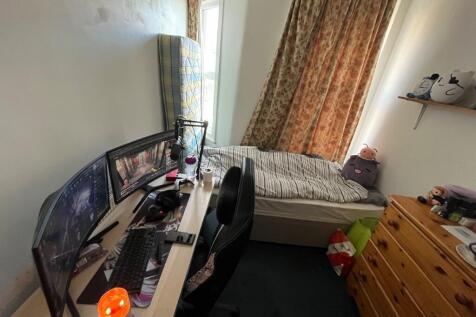 Bedroom.jpeg