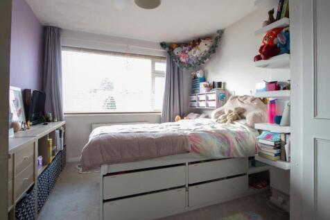 wet view bed 2.jpg