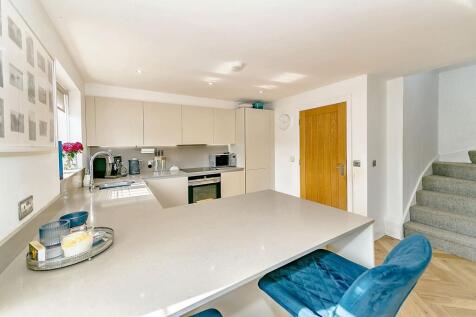 Kitchen - Living - Diner