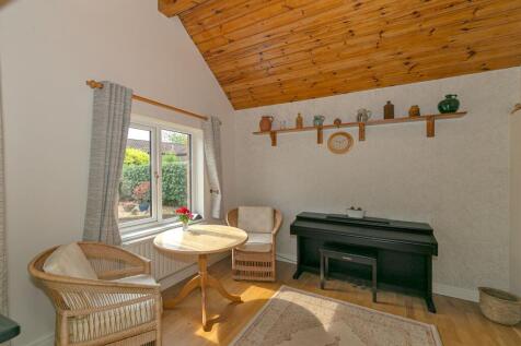 Breakfast Room