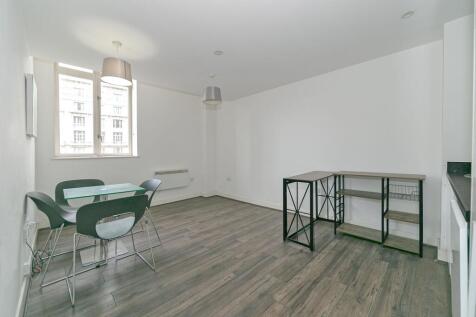 Kitchen / Living / Diner