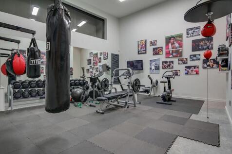 Property Image 38