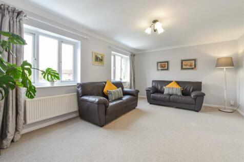 Bedroom / Sitting Room