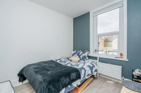 Bedroom 2 side.jpg