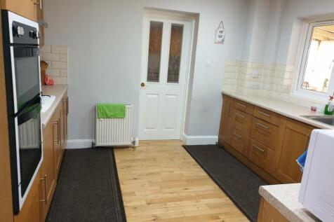 Kitchen to rear