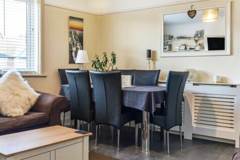 Lounge/Diner