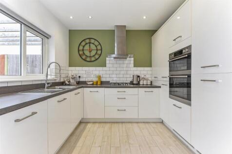 Kitchen.jpg