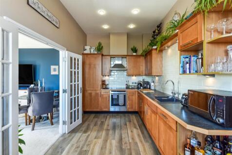Kitchen.jpg