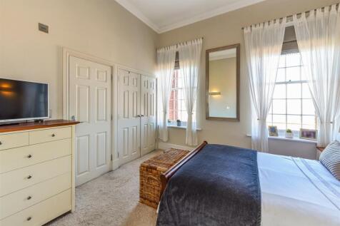 Bedroom One.jpg