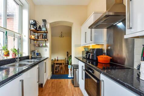 Kitchen to Diner View.jpg
