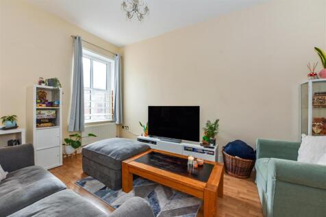 Sitting Room.jpg