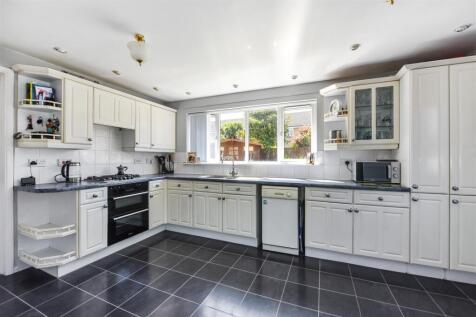 Kitchen.jpg