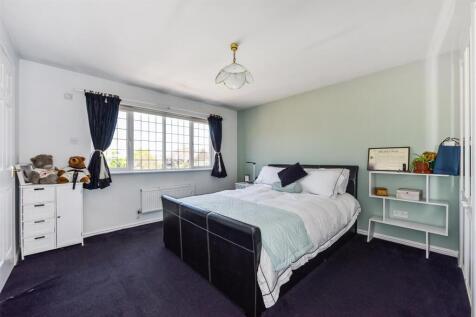 Master Bedroom.jpg