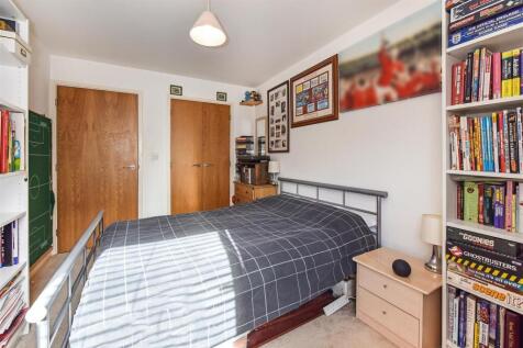 Bedroom to door.jpg