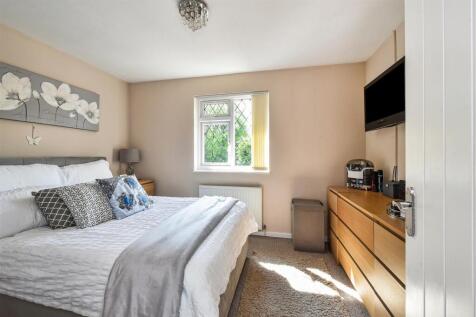 Master Bedroom.jpg