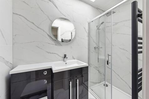 Ensuite Shower Room