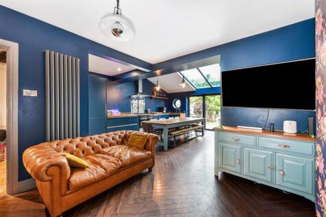Sitting Room.jpg