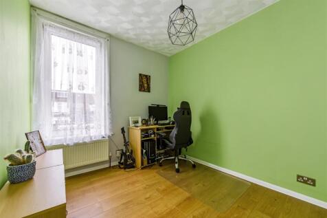 Bedroom Three.jpg
