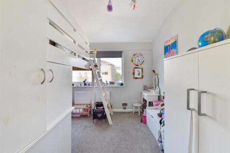 Bedroom 2.jpg