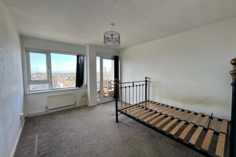 Master Bedroom.jpg