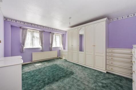 Bedroom One.jpg