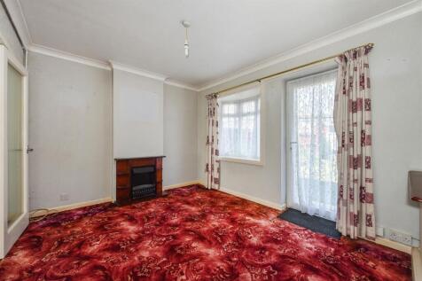 Living Room.jpg