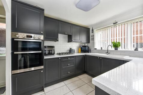 Kitchen.jpg