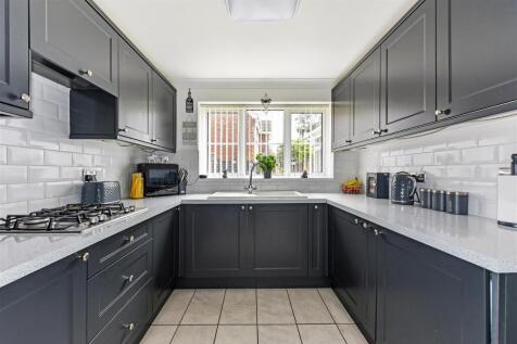 Fitted Kitchen.jpg
