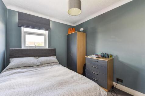 Bedroom 2.jpg