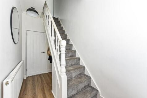 Hallway.jpg