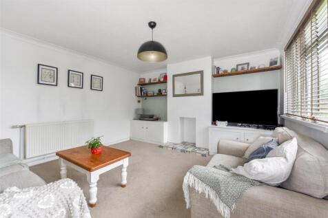 Living Room.jpg