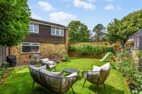 Garden Lawn.jpg