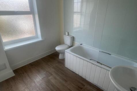 Upstairs Bathroom