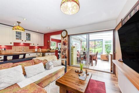 Kitchen / Family Room