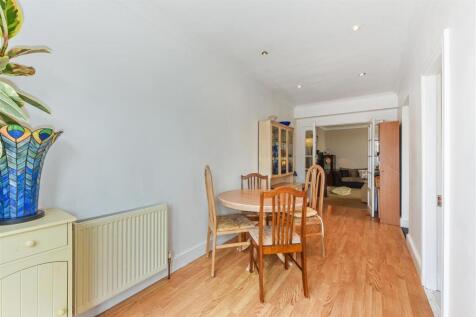 Dining Area.jpg