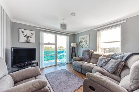 Living Room.jpg