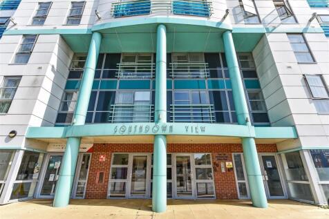 Front of building.jpg