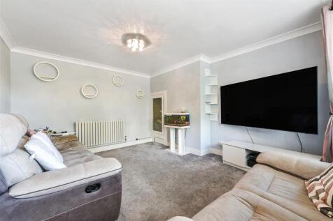 Sitting/Dining Room