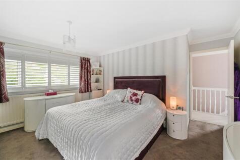 Master Bedroom.jpg