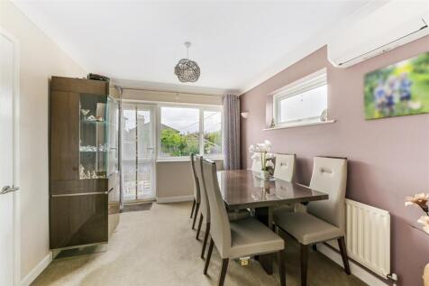 Dining Room.jpg