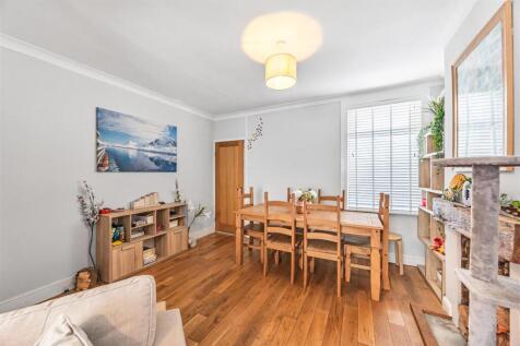 Dining Room.jpg